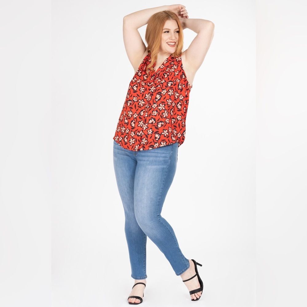 YMI Jeanswear - Missy Plus Size WannaBettaButt Skinny Pant - Size 22W